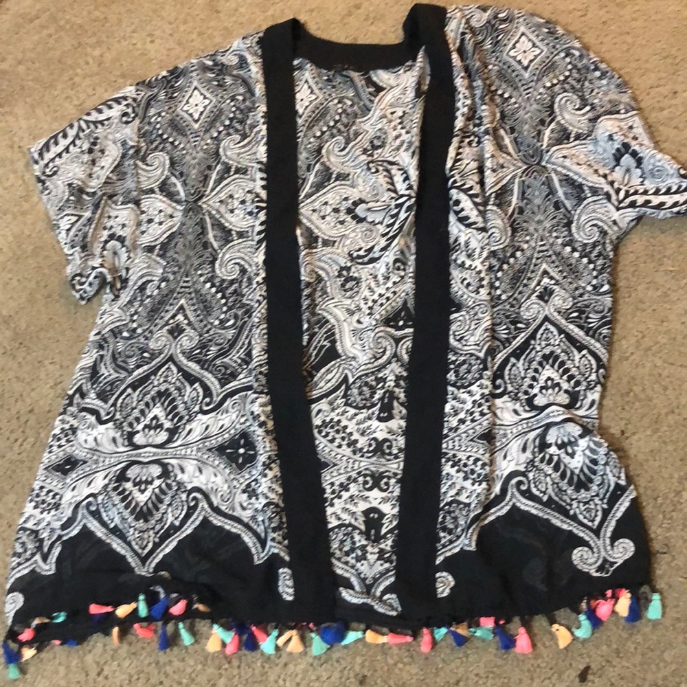 Black and white kimono